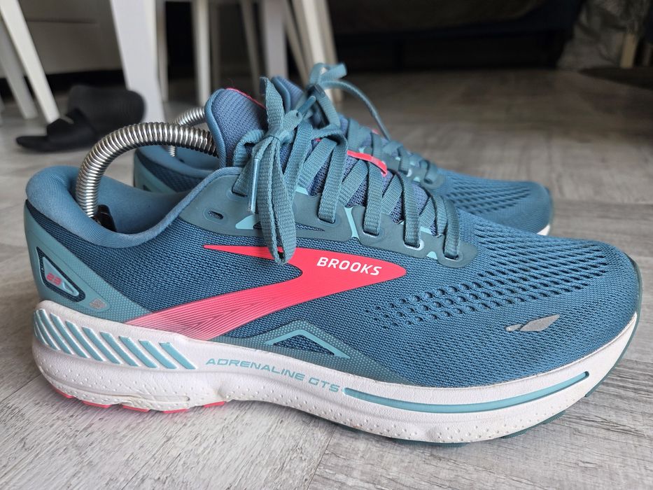 Brooks adrenaline 23