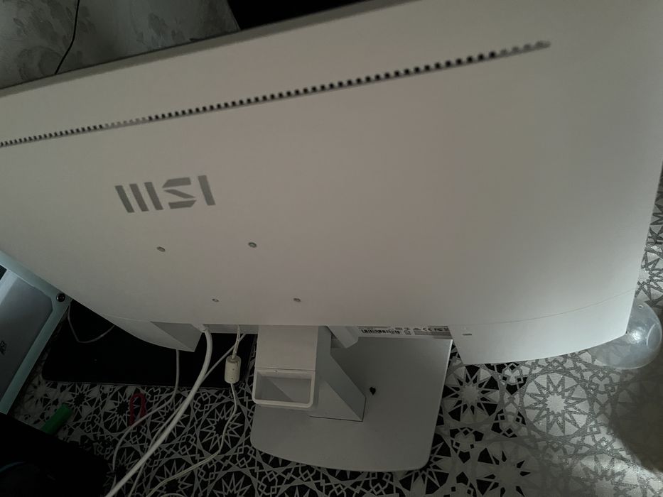 Продам игровой монитор MSI