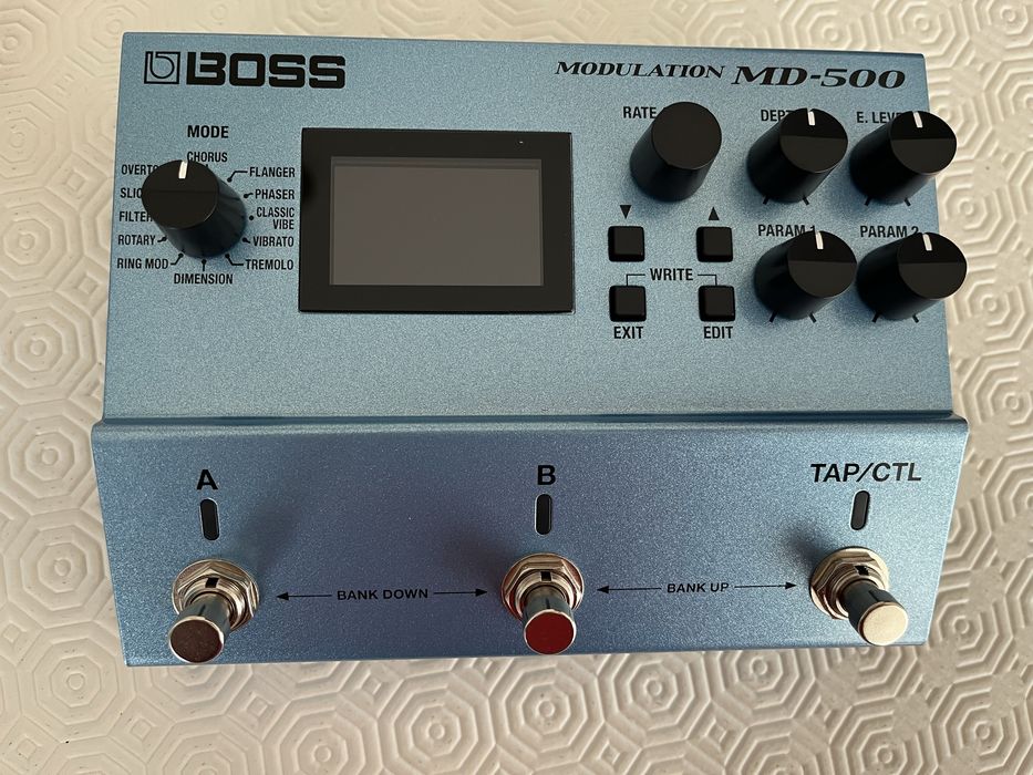 Pedal Boss MD-500 Modulation (novo!)