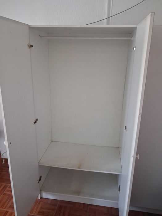 Roupeiro branco