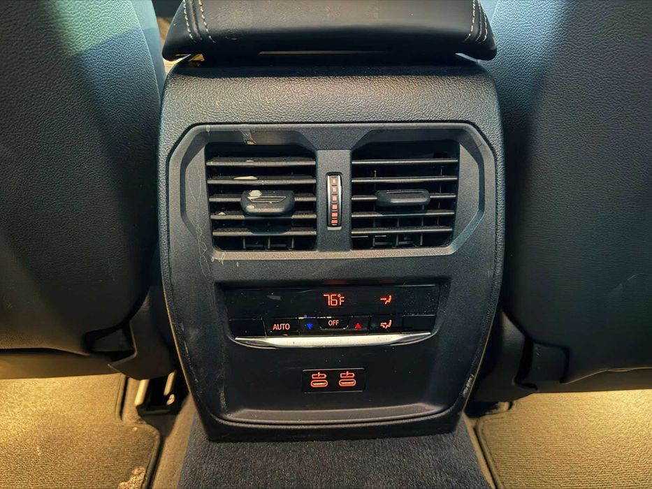 BMW M4 Competition      2021