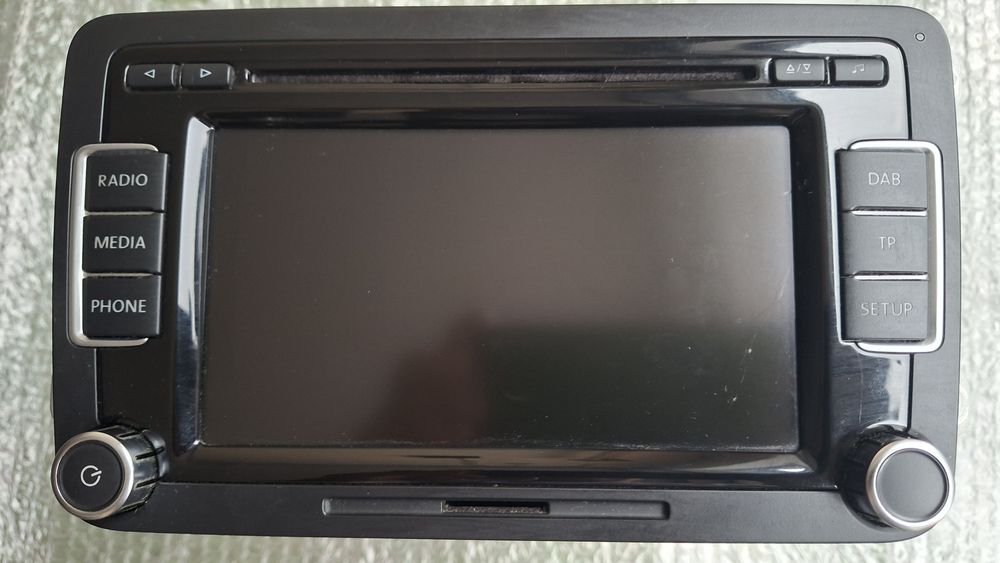 Sprzedam radioodtwarzacz RCD-510  vw