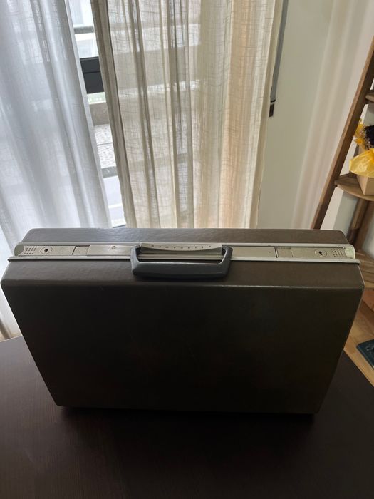 Pasta Samsonite antiga