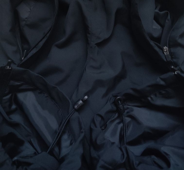 Нейлонові штани Nike Swoosh black на утяжках та замочках (Розмір M)