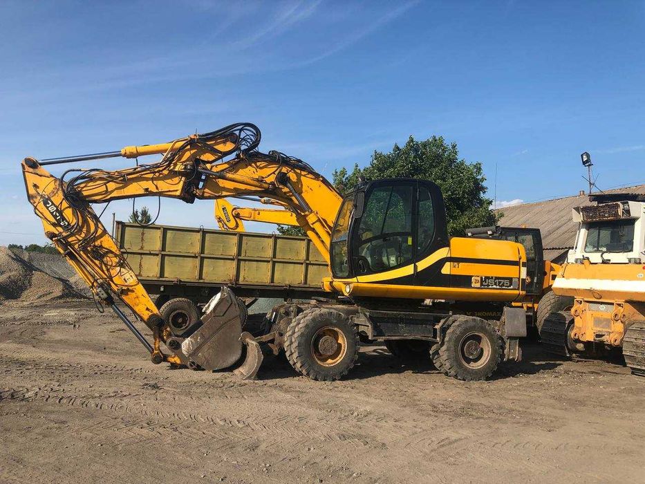 Екскаватор-навантажувач JCB 4CX в оренду | Власний парк, оплата з ПДВ | Львів