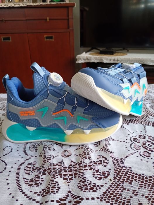 Nowe adidasy rozmiar 37