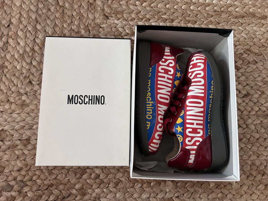 Sapatilhas Moschino originais