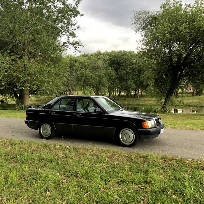 Mercedes-Benz 190E 2.0