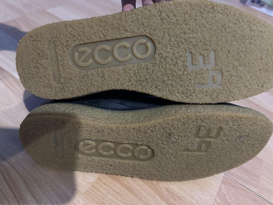 Зимні  ботинки  ecco