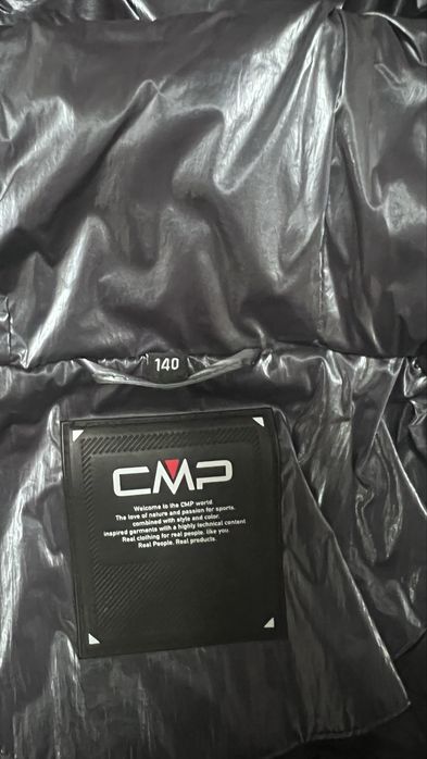 Демісезонна куртка на дівчинку CMP на зріст 140