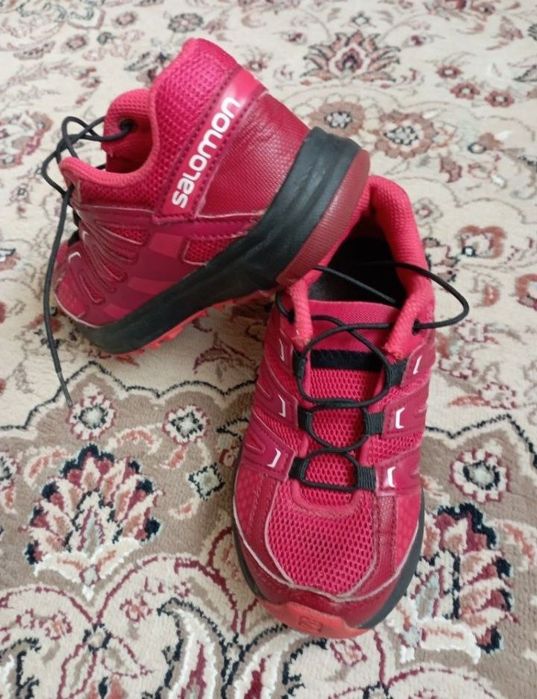 дитячі кросівки Salomon 30р. 18.5см стелька