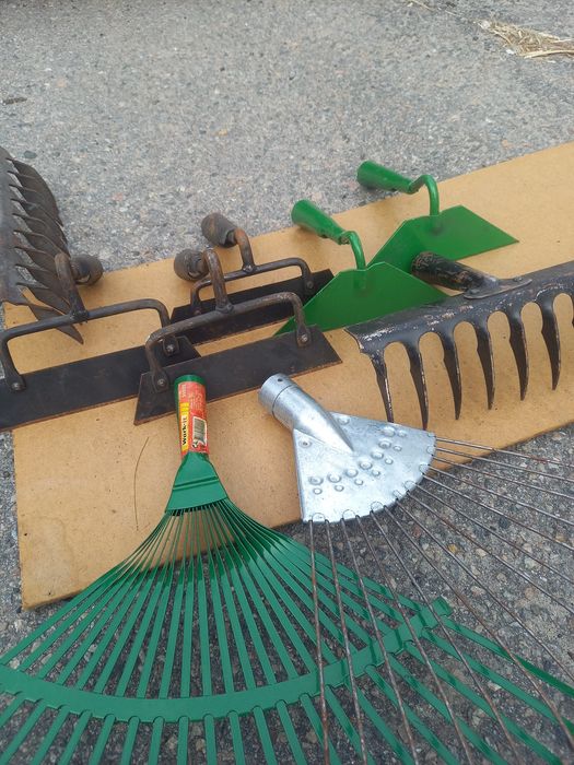 Садовый инструмент новый