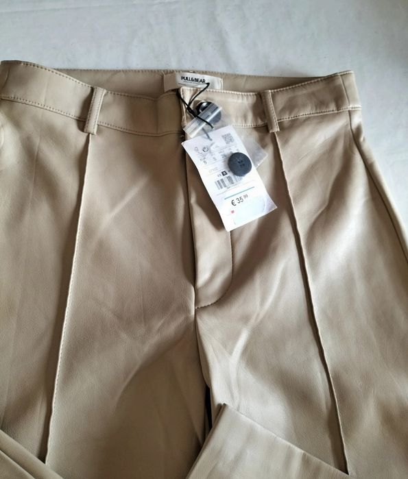 Calças Napa beje Pull & Bear