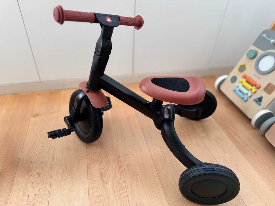 Triciclo Evolutivo TopMark Kaya 4 em 1 – Excelente Estado – 18+ Meses
