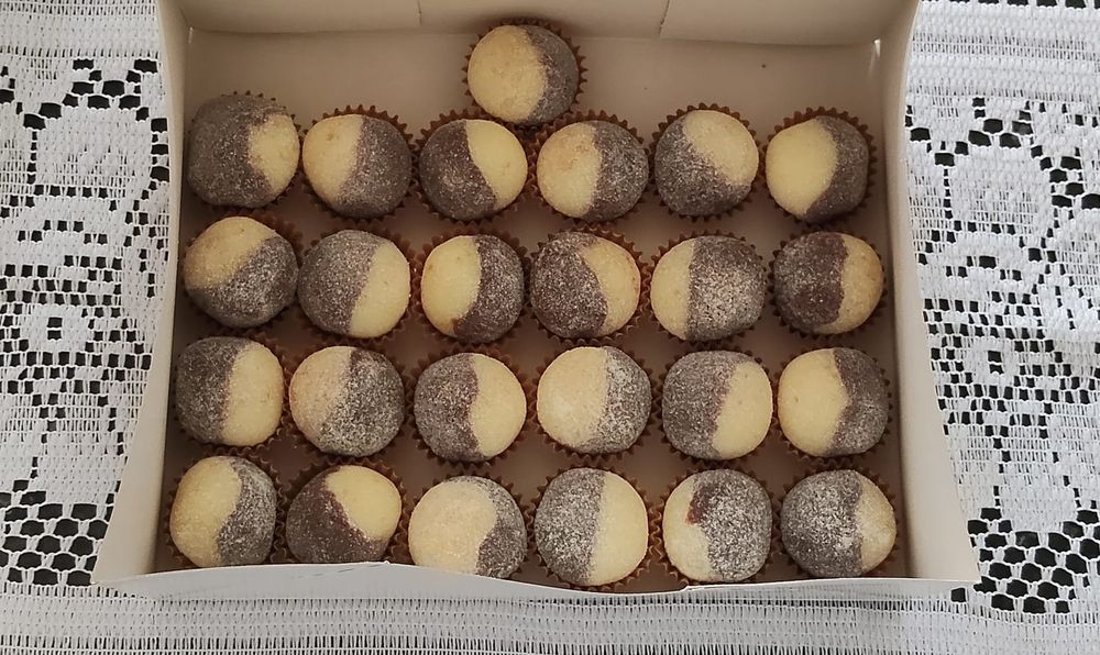 Bolos, doces e salgados