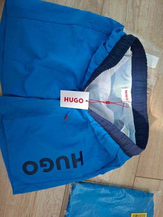 Nowe spodenki Hugo Boos / 2 pary  r. 140