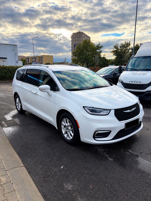 Chrysler Pacifica