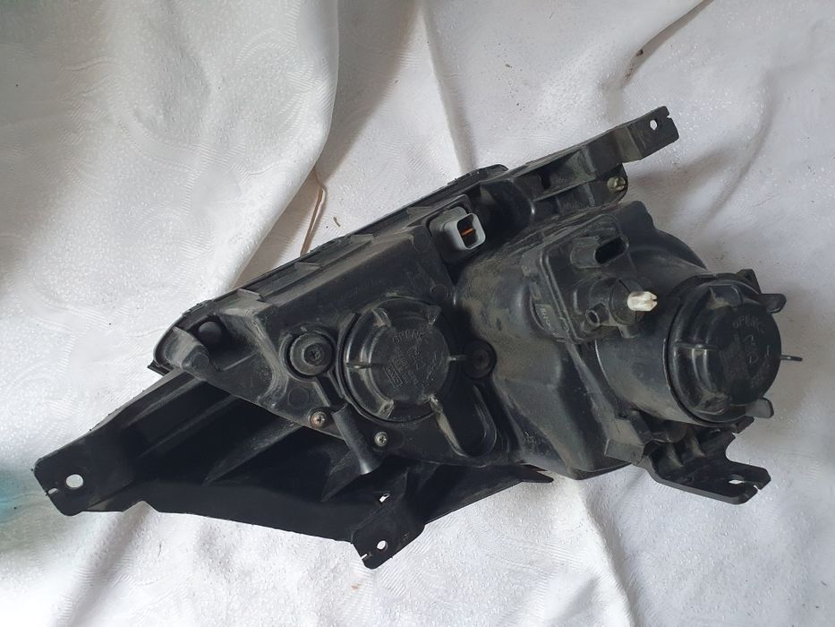 Lampa lewa przednia Hyundai Terracan Europa przód