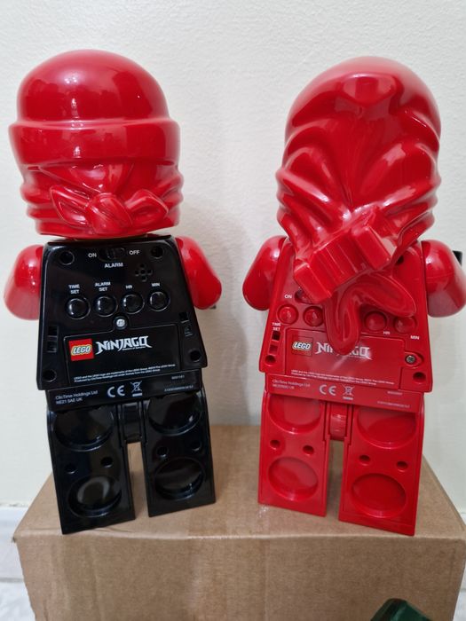Bonecos da Lego com despertador