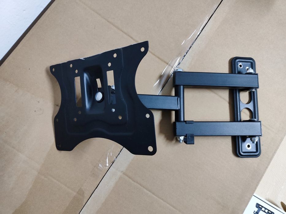 Uchwyt ścienny do Telewizora. Wall TV Holder. SilverLine