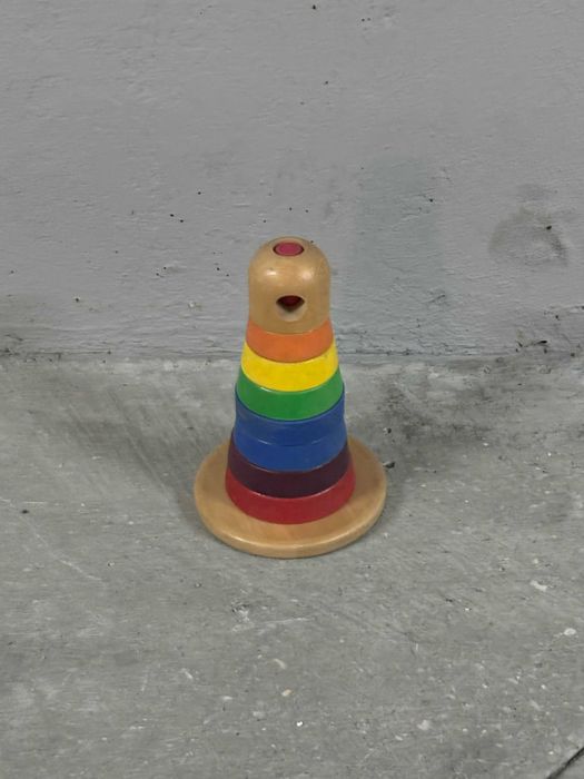 Pirâmide (FisherPrice, Ikea) | Ferramentas Panda | Formas Encaixaveis