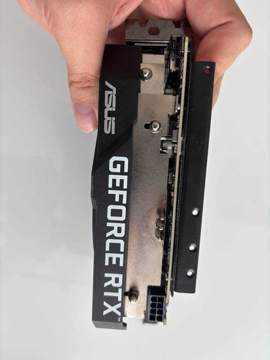 Asus RTX 3060 Phoenix