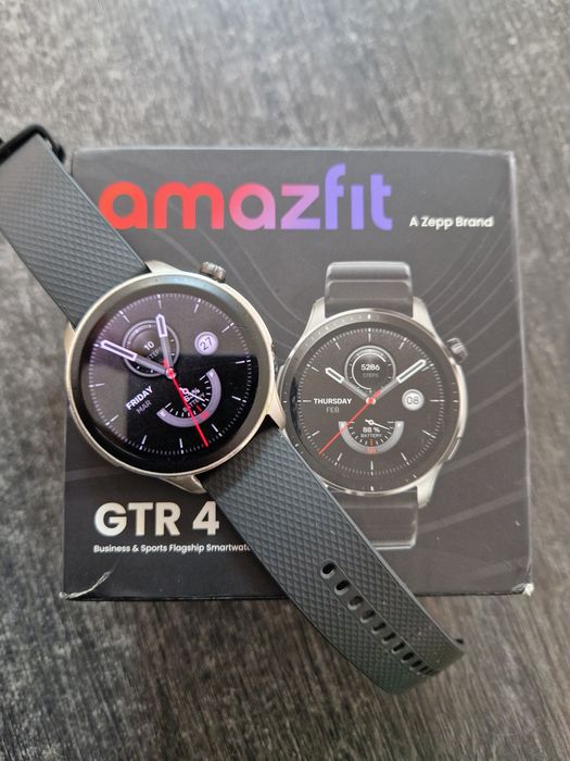 smartwatch amazfit gtr 4 preto
Relógio em