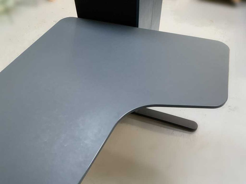 Mesa Secretária e Armário Escritório