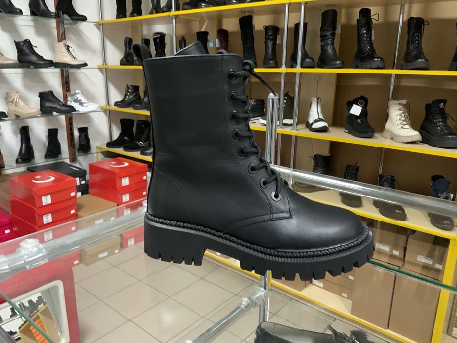 Берцы ботинки черевики женские зимние бежевые черные платформа