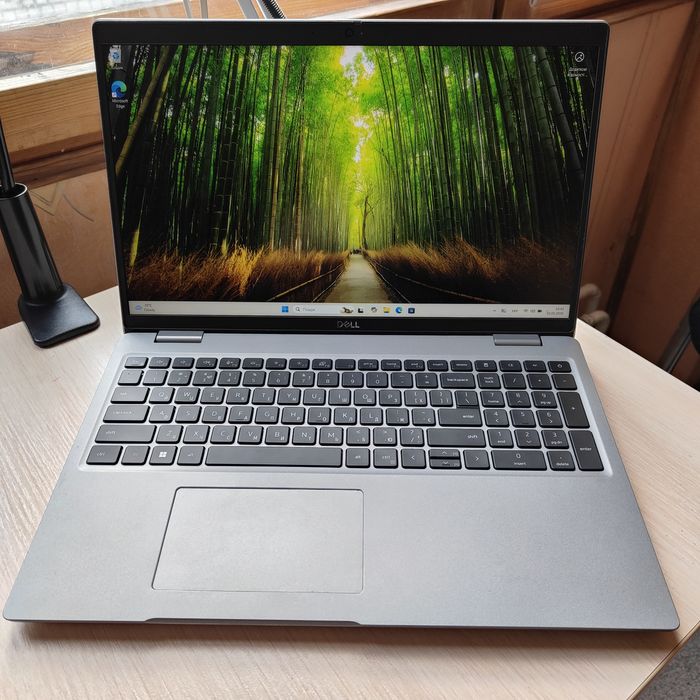 Ноутбук DELL i7-1185G7/Nvidia MX 450 2 Gb+ intel Iris Xe/8 Gb/SSD 256 Gb NVME/15,6" FHD ІPS