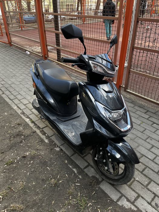 електроскутер yadea luna