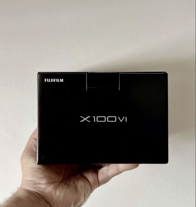 FUJIFILM X100VI | Black | Nova