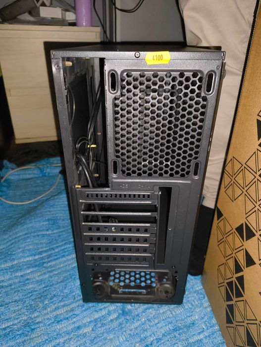 ATX Nox Infinity Omega RGB, em preto