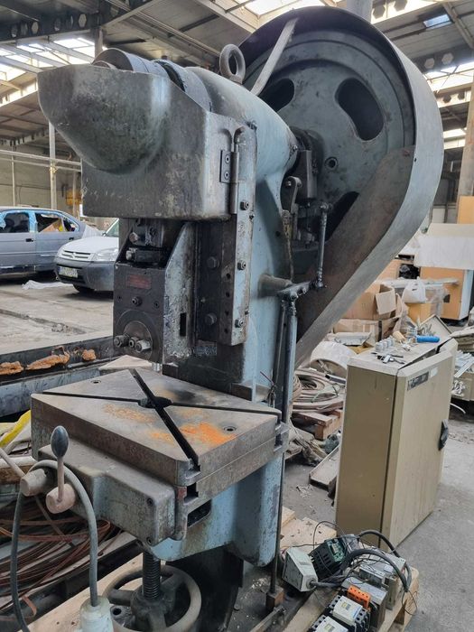 Prasa mimośrodowa do metalu EBU 25