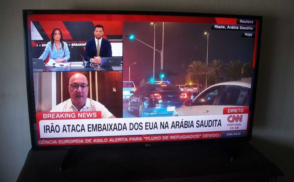 Tv Led LG 43LH570V-ZD SmartTv Como nova