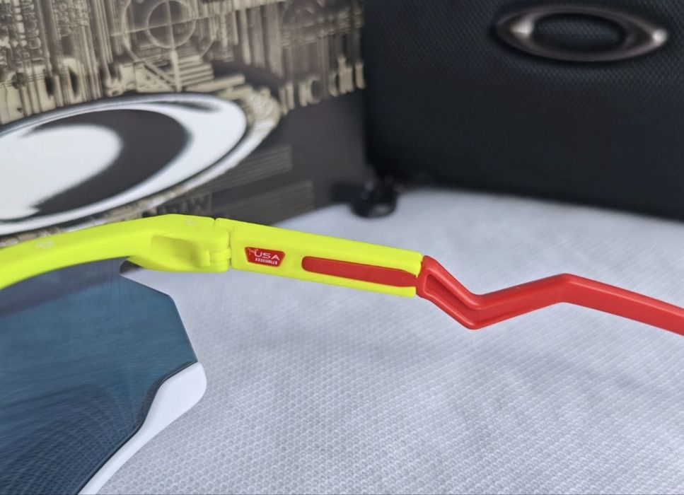 Oakley BXTR Yellow / Prizm Red ФОП