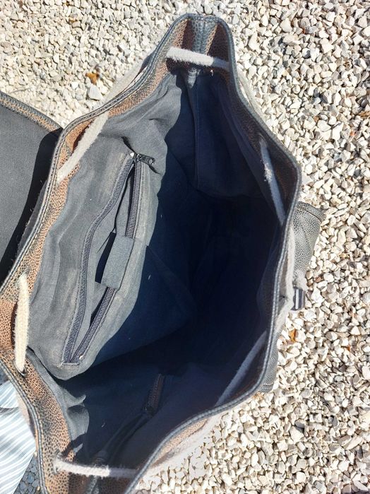 Clássica mochila vintage da Camel Travel Bags