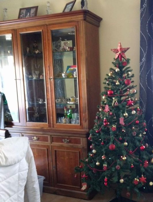 Cristaleira / Louceiro Vintage em Madeira Maciça, com Vidro e Espelho