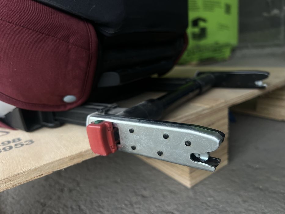 Автокрісло cybex solution X-fix 15-36кг