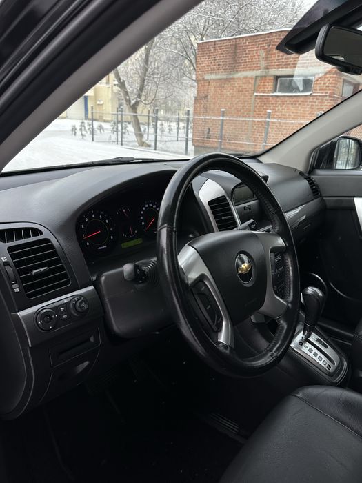 Chevrolet Captiva 2010 рік  51тис.км   рідна фарба стан нового авто