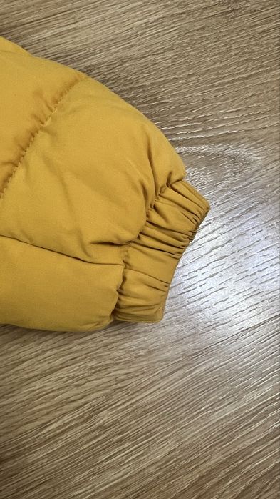 Куртка mango на 4/5 років