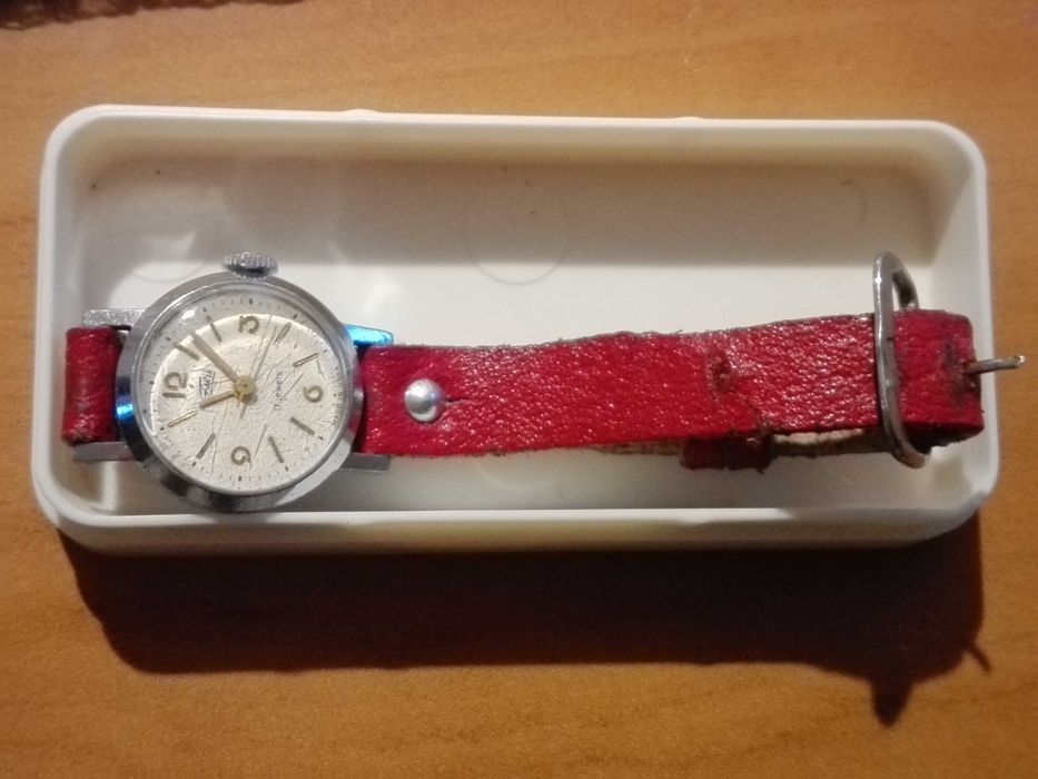 Zegarek mechaniczny z lat 50