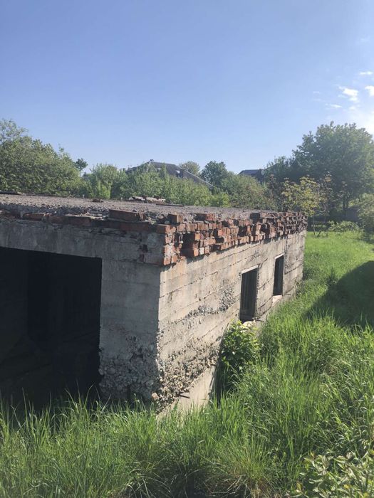 Незавершене будівництво в р-ні ресторану Світанок 10% готовності