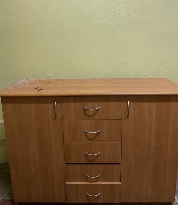 Офісні меблі. Продаж