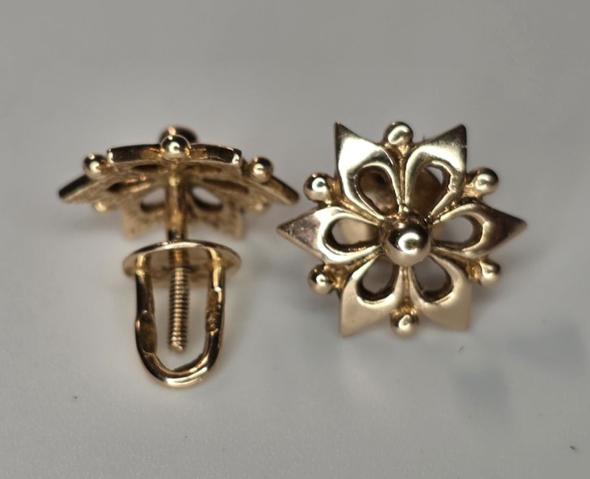 Золотые серьги  ссср