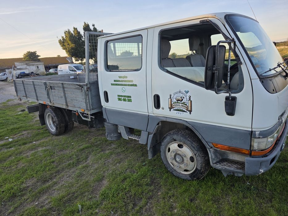 Canter 2.8 com 100200 klm