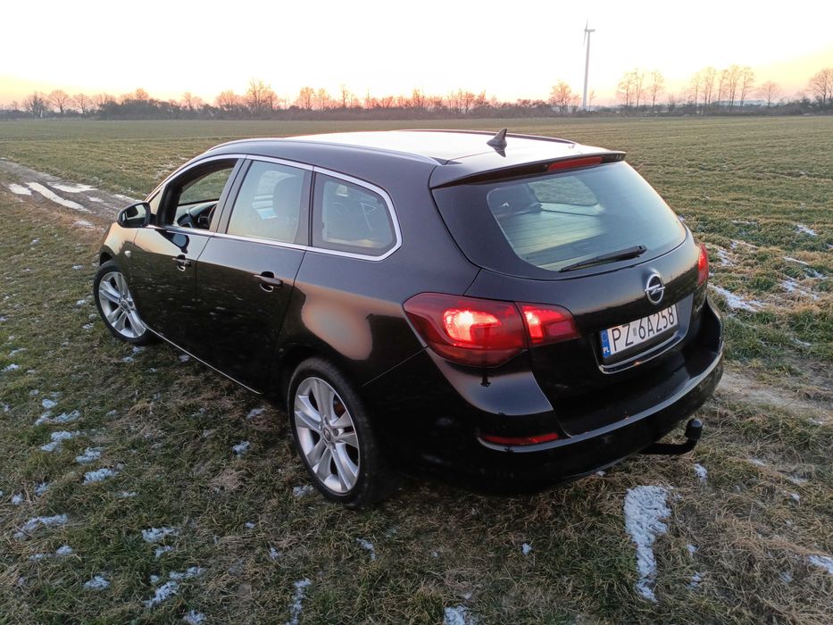 astra IV stan bardzo ladny