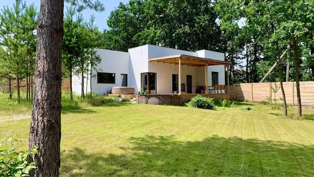 Посуточно. Бассейн. Чан на дровах. Генератор. Сауна. Подобово