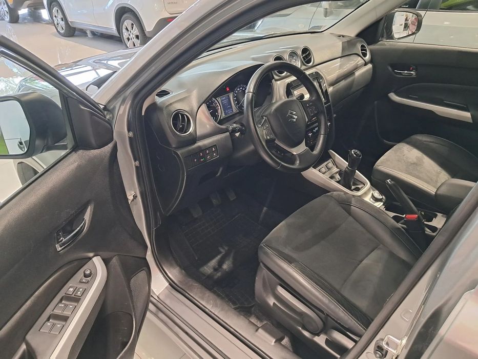Suzuki Vitara X-LED 1WŁ/SalonPL/Bezwypadkowy/ASO/GWARANCJA