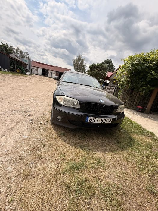 Samochód BMW serii 1 e87